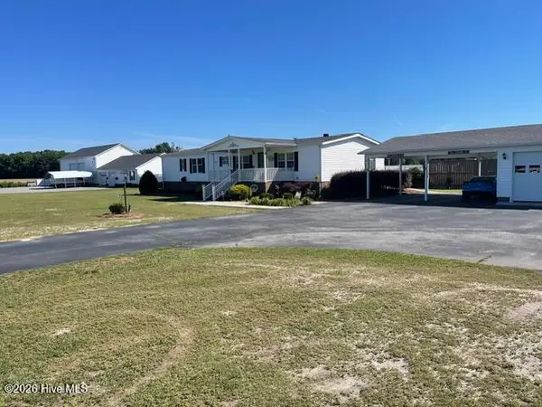 4165 Five Points Road, La Grange, NC 28551