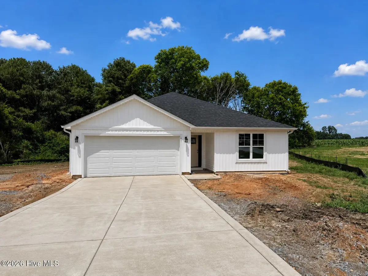 11 Baxley Drive, Dunn, NC 28334 - #1