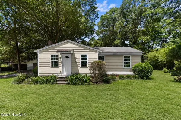 4044 Nc Highway 50, Maple Hill, NC 28454