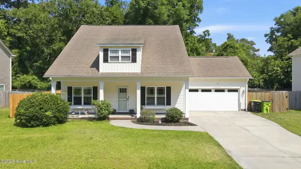 402 Satterfield Drive, New Bern, NC 28560