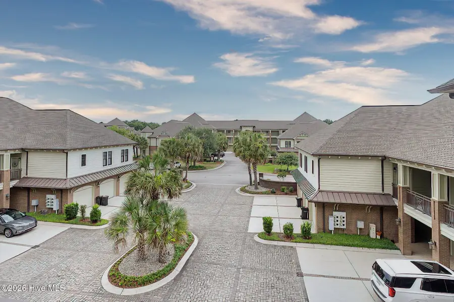 555 Grande Manor Court #302, Wilmington, NC 28405 - #3