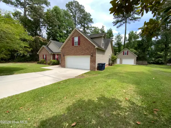 1005 Greenway Drive, Jacksonville, NC 28546