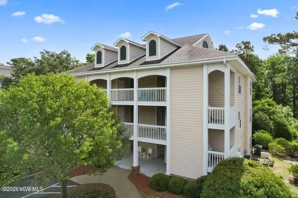 3350 Club Villas Drive # 2002, Southport, NC 28461