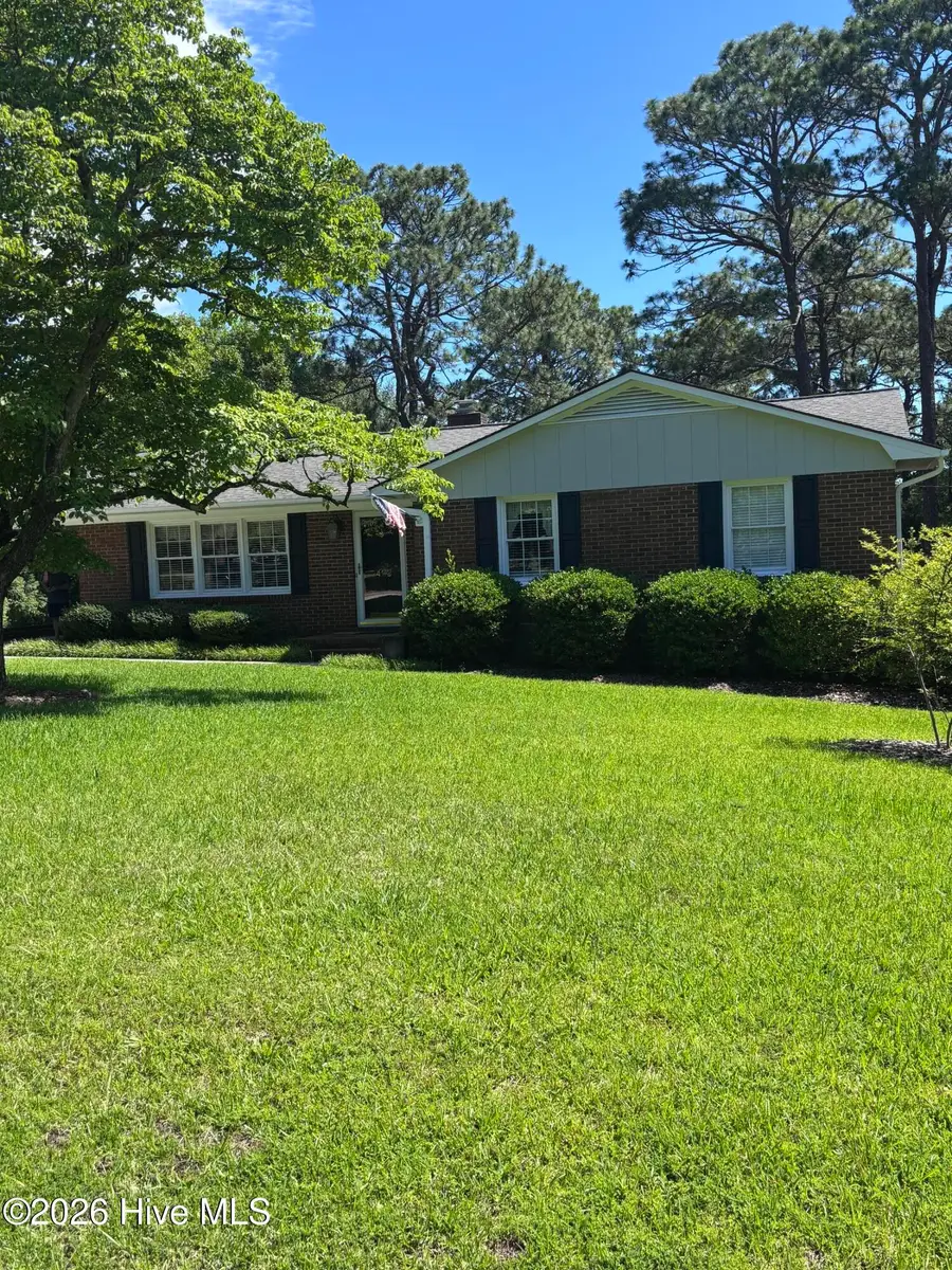 402 Stacy Avenue, Hamlet, NC 28345 - #2