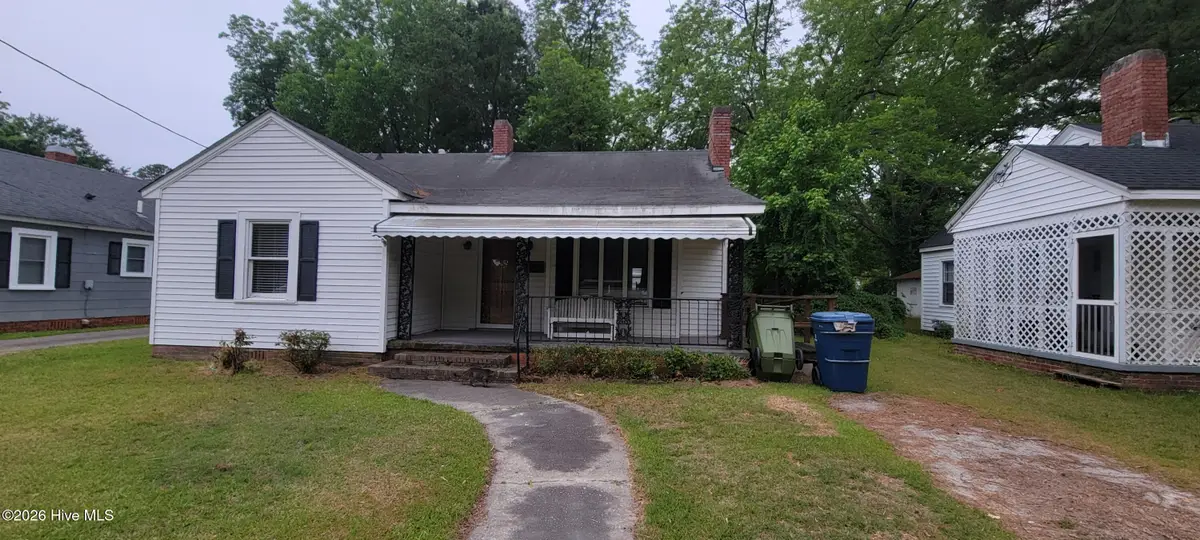 329 E 11th Street, Washington, NC 27889 - #1