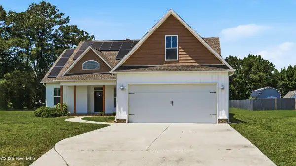 2547 Autumn Ridge Lane, Greenville, NC 27834