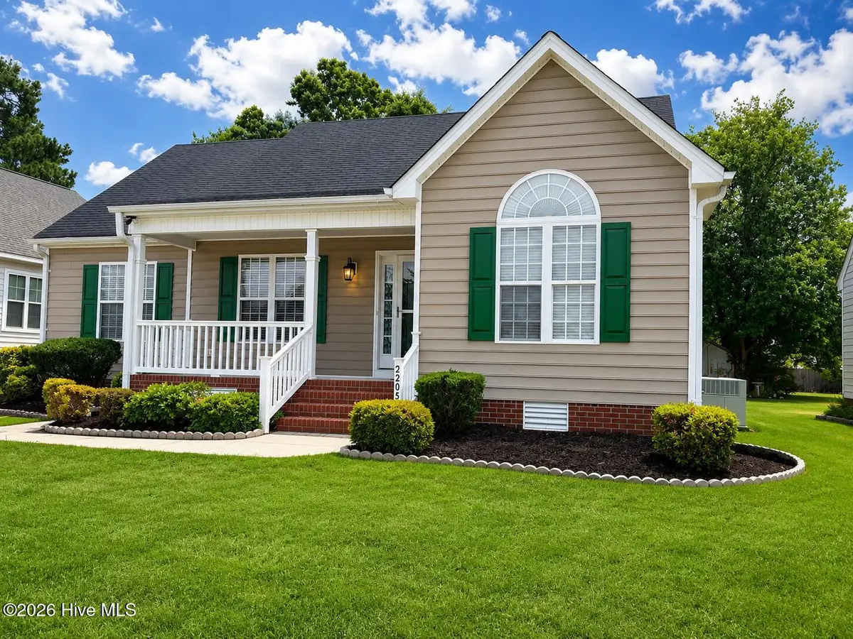 2205 Seagrave Drive, Winterville, NC 28590 - #1