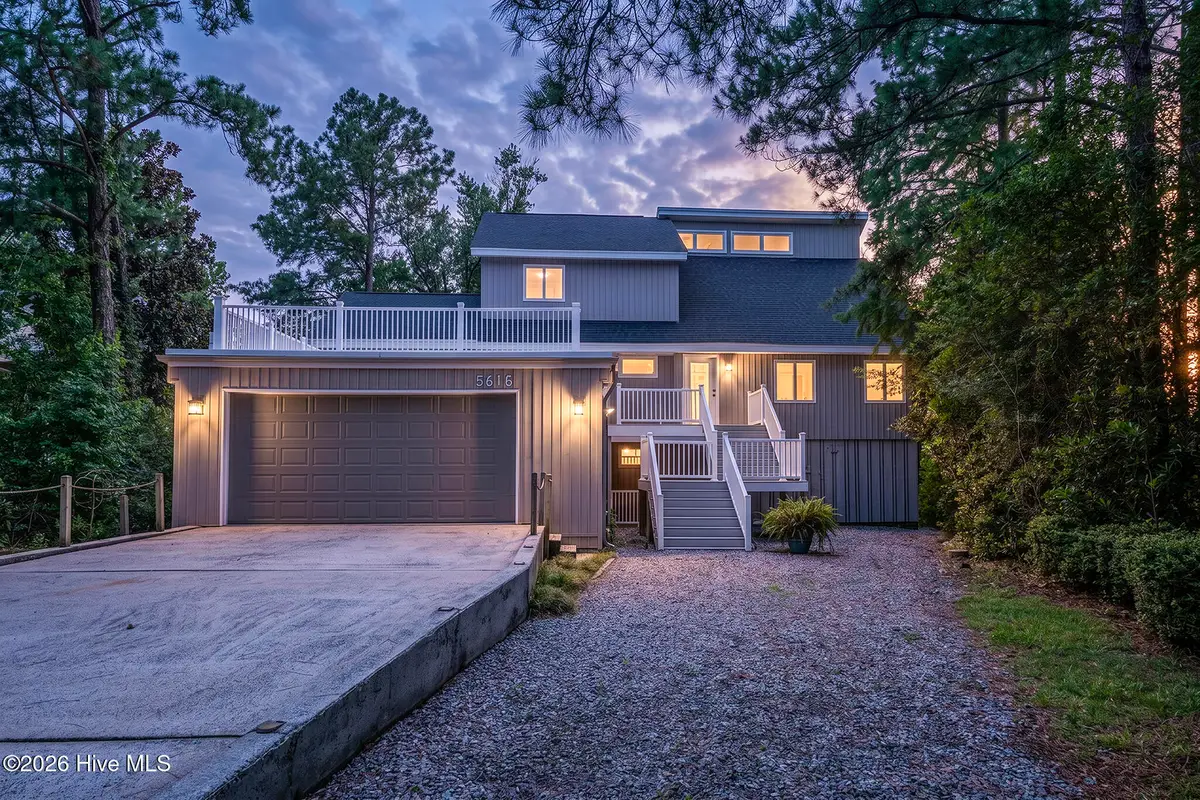 5616 Gondolier Drive, New Bern, NC 28560 - #1