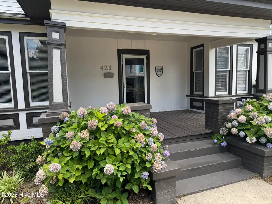 421 E 2nd Street, Washington, NC 27889 - #3