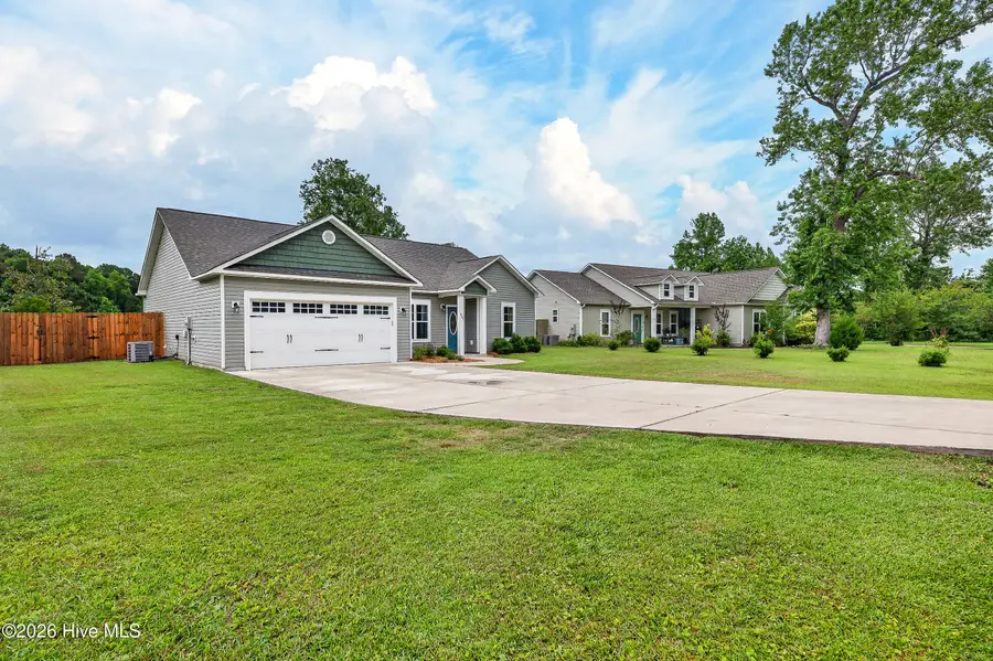 229 Clay Hill Road, Sneads Ferry, NC 28460 - #2