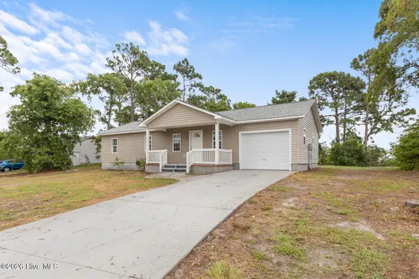 25 Crown Point Road, Hubert, NC 28539
