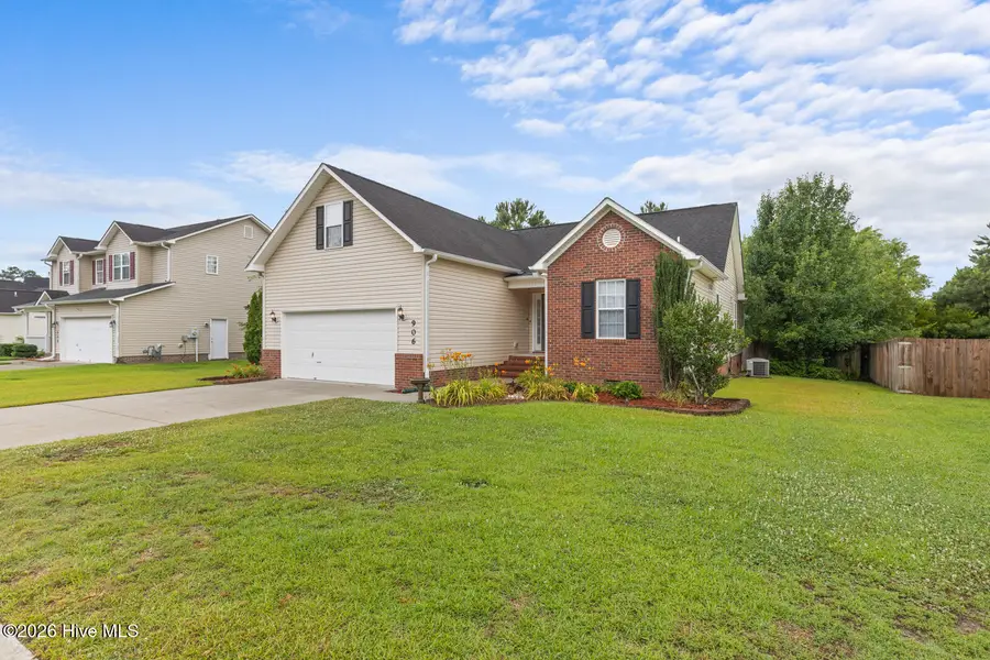 906 Savannah Drive, Jacksonville, NC 28546 - #2