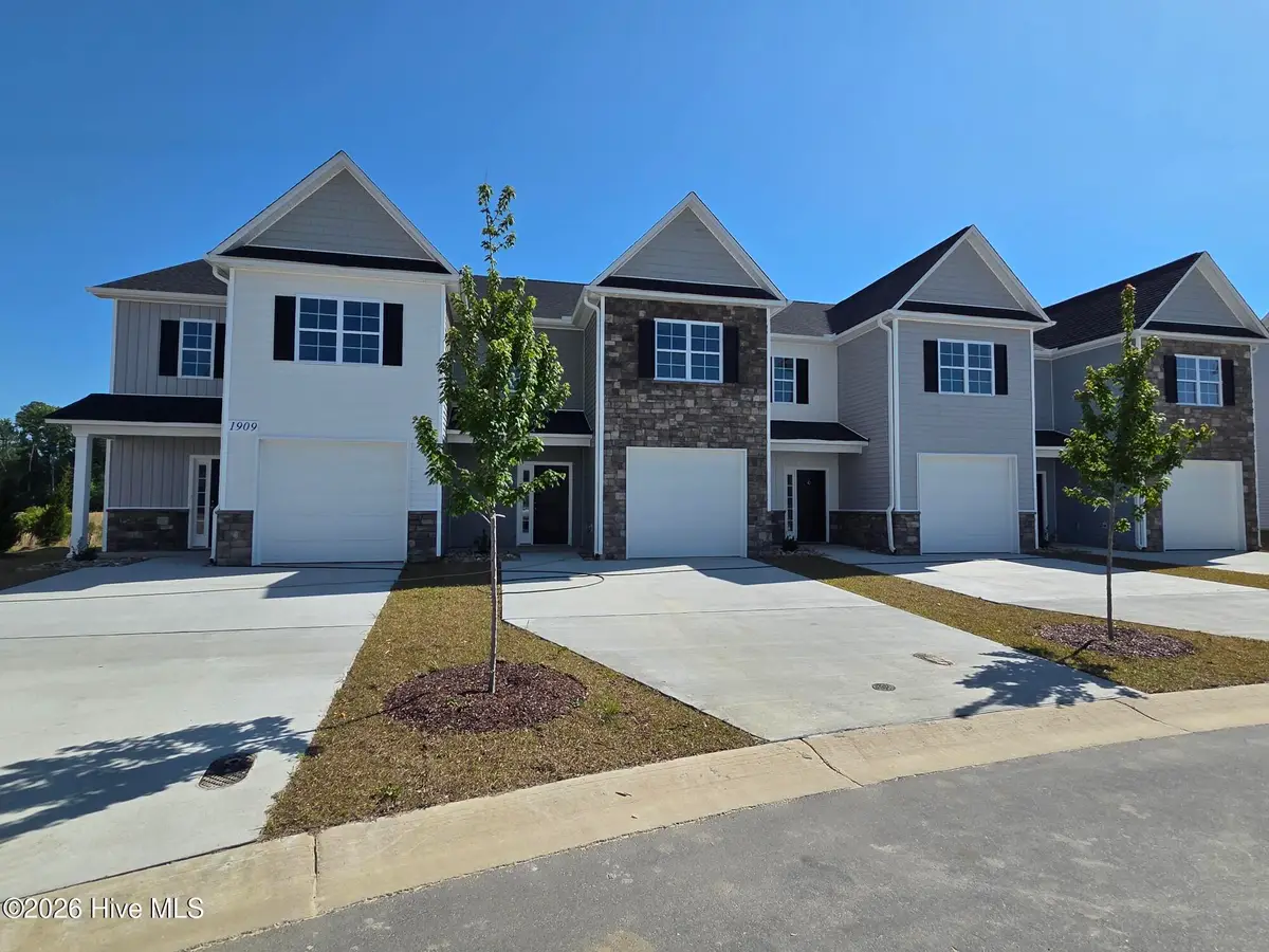 1904 Newbury Way #A, Greenville, NC 27834 - #1