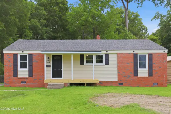 308 Woodhaven Drive, Jacksonville, NC 28540