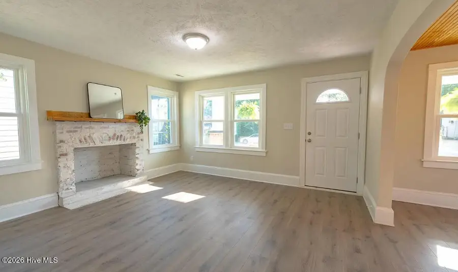 1109 S 9th Street, Wilmington, NC 28401 - #2
