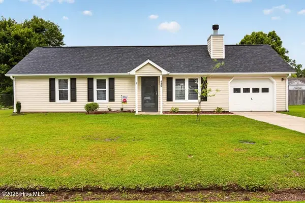 415 Cottonwood Court, Havelock, NC 28532