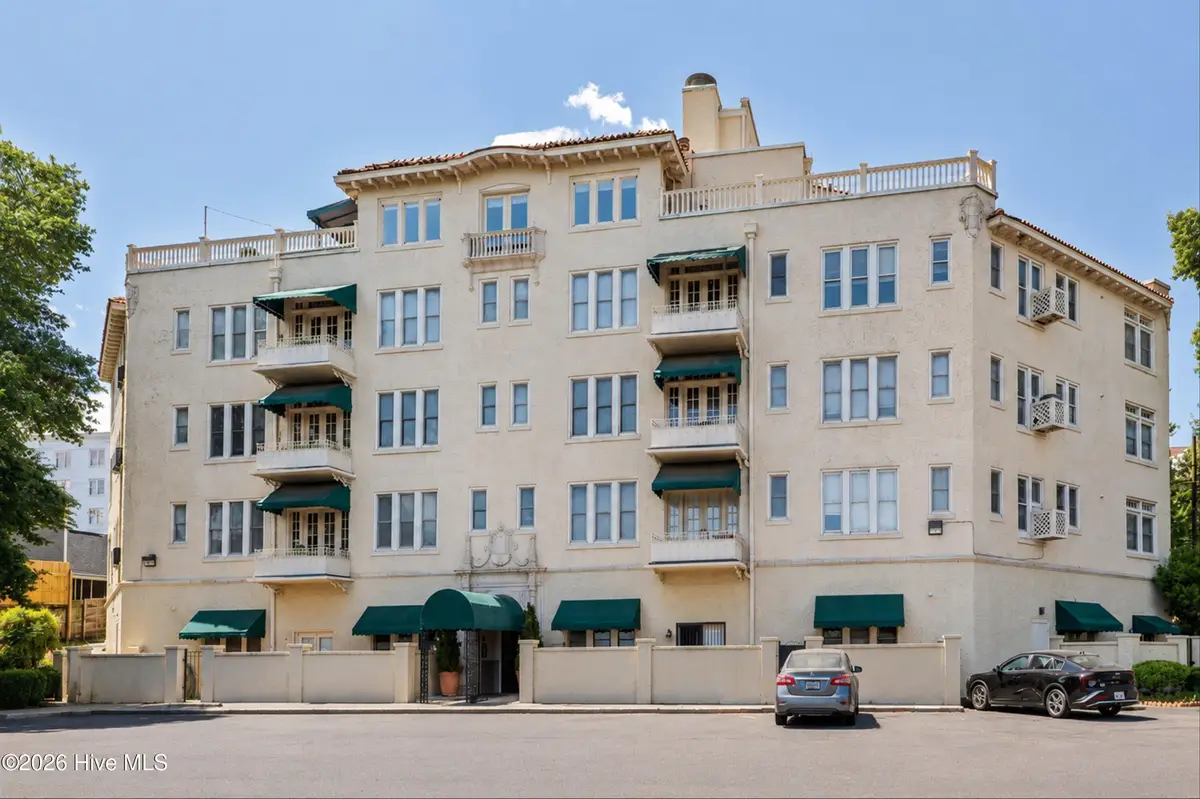 2068 Walton Way #201, Augusta, GA 30904 - #1