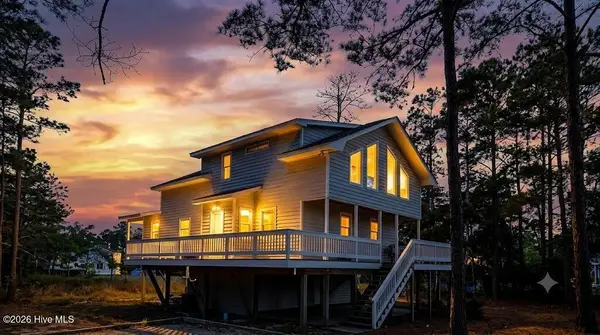 954 Fork Point Road, Oriental, NC 28571