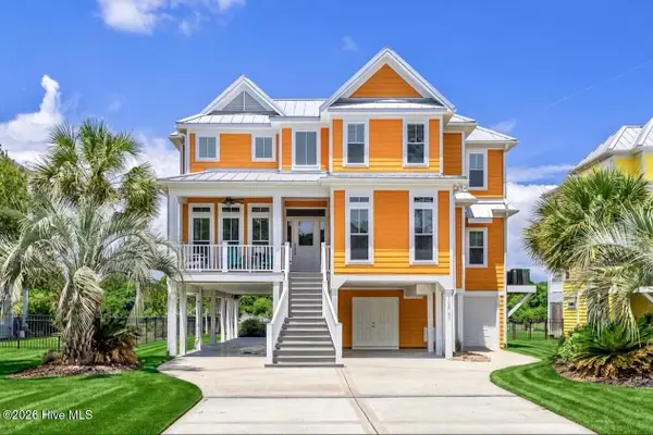 1606 E Yacht Drive, Oak Island, NC 28465