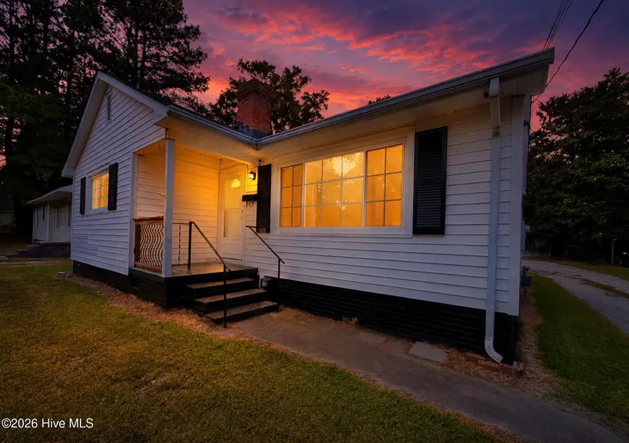1105 W Washington Avenue, Kinston, NC 28501 - #2