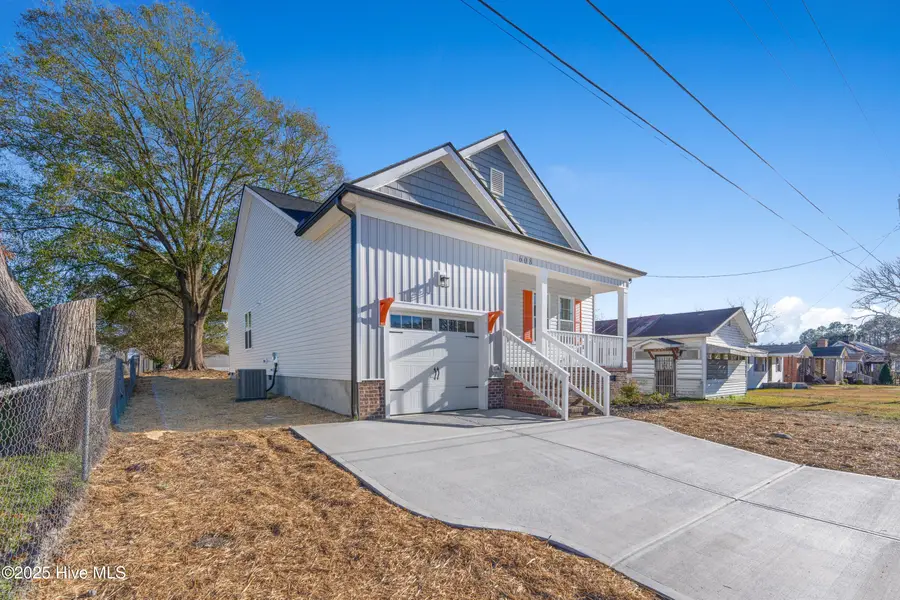 608 S Goldsboro Street, Fremont, NC 27830 - #3