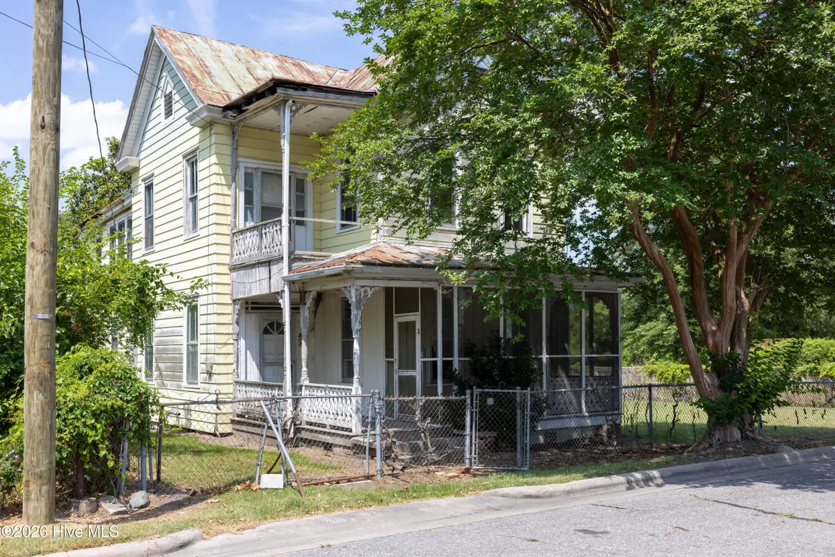 217 E Gale Street, Edenton, NC 27932 - #1