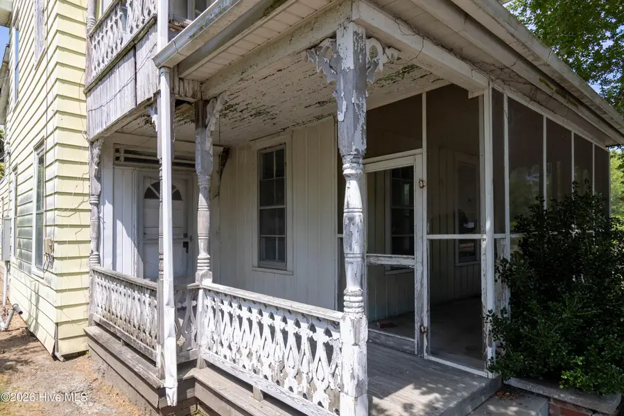 217 E Gale Street, Edenton, NC 27932 - #3