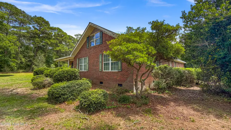 1726 U.s. 701 Highway, Elizabethtown, NC 28337 - #2
