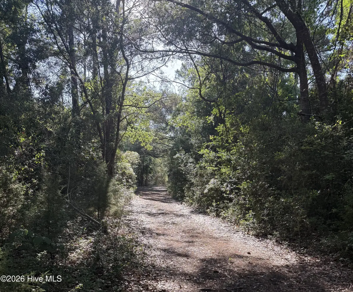 511 London Street Se, Southport, NC 28461 - #1