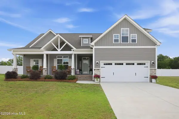 310 Shortleaf Drive, Grimesland, NC 27837