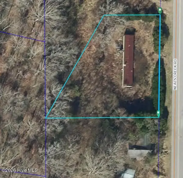 208 Neals Creek Road, Bayboro, NC 28515