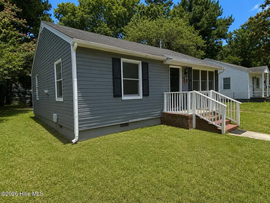 704 Dixon Street, Kinston, NC 28501 - #2