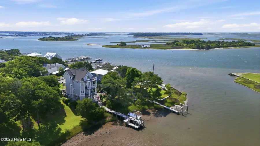 106 Adrian Lane, Swansboro, NC 28584 - #3