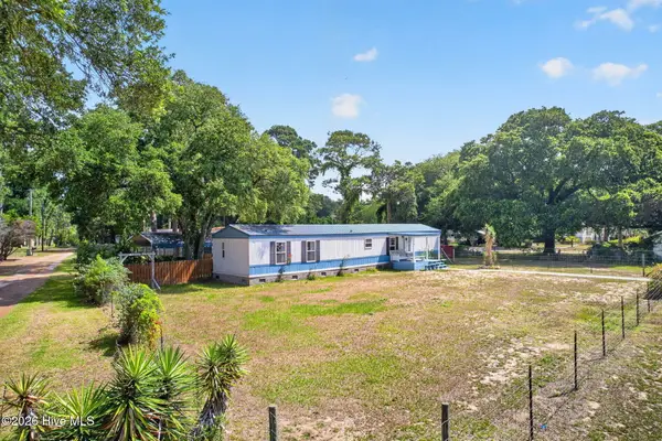 1899 Wm And Odell Gurganus Lane Sw, Shallotte, NC 28470