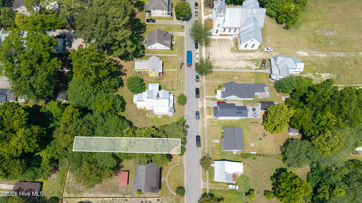 120 E Gale Street, Edenton, NC 27932 - #1