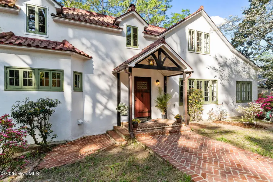 650 E Indiana Avenue, Southern Pines, NC 28387 - #2