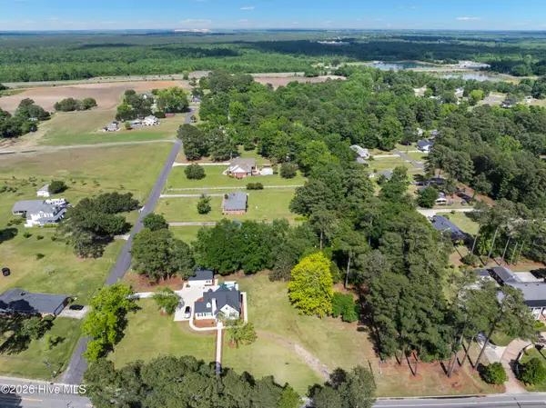 608 N East Street, Roseboro, NC 28382