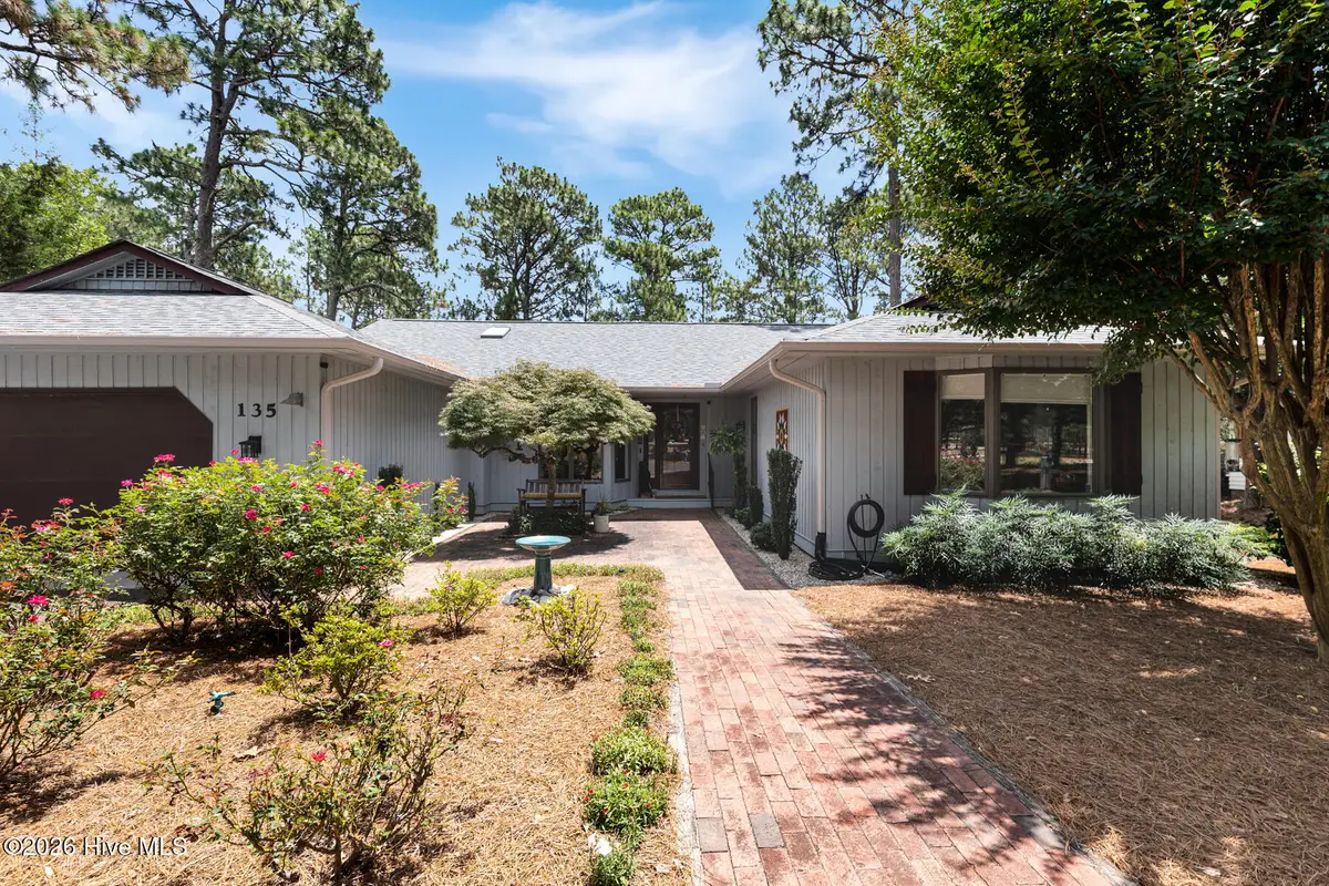 135 Devonshire Avenue W, West End, NC 27376 - #1