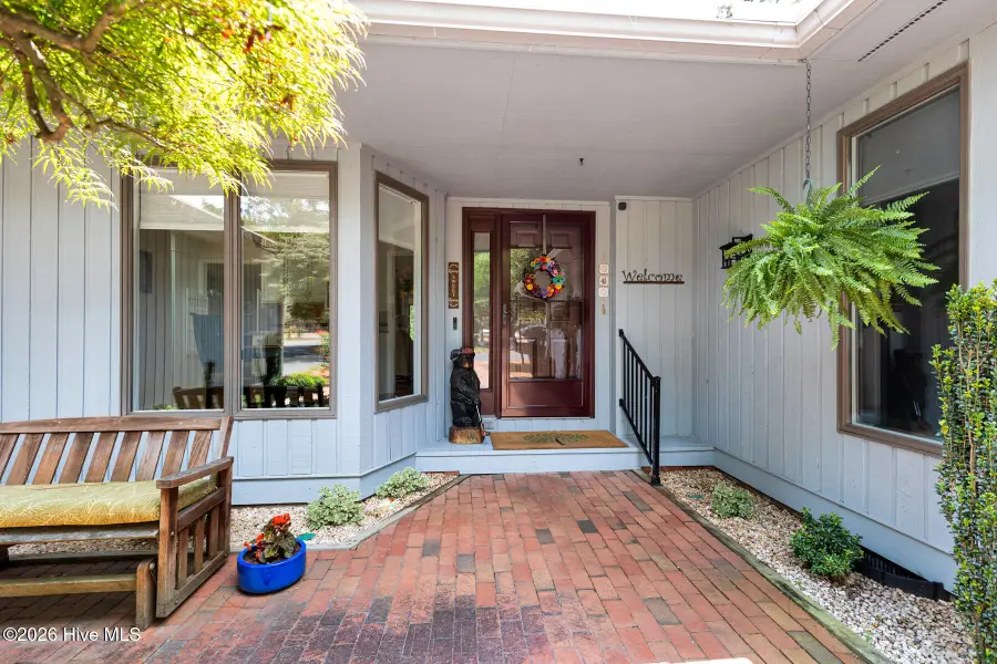135 Devonshire Avenue W, West End, NC 27376 - #2