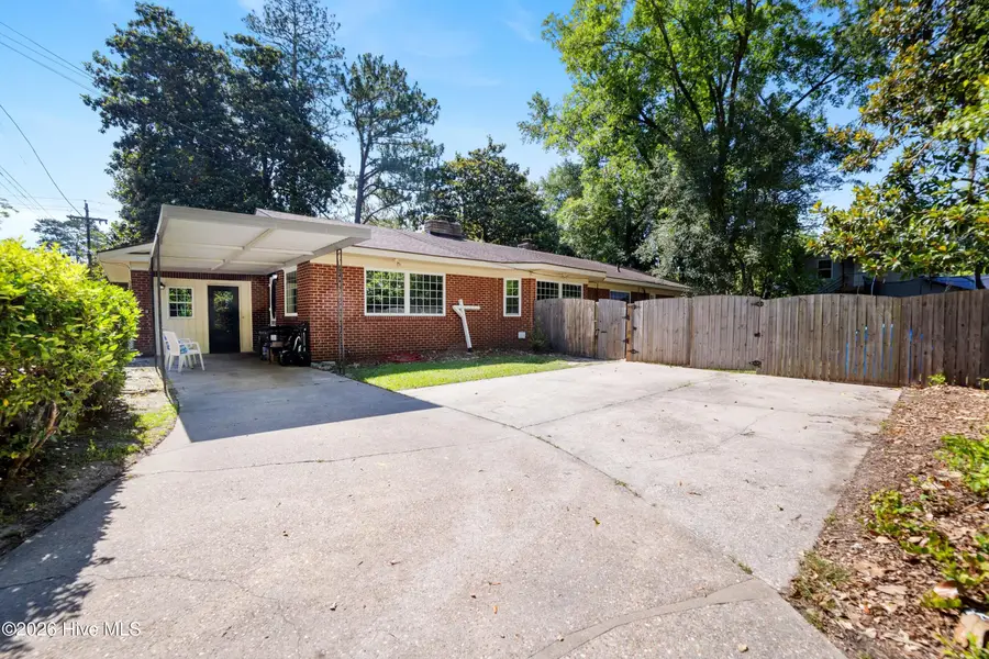 413 N Franklin Street, Whiteville, NC 28472 - #3