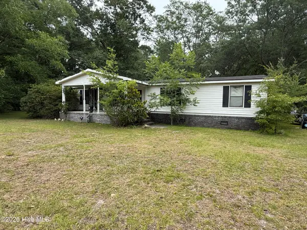 8976 Wildflower Lane Ne, Leland, NC 28451