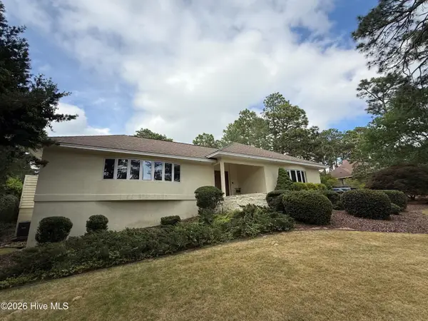 88 Mcmichael Drive, Pinehurst, NC 28374