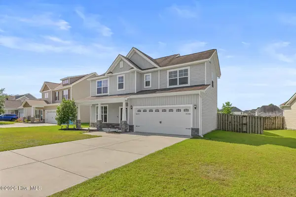 113 Saw Grass Drive, Maple Hill, NC 28454