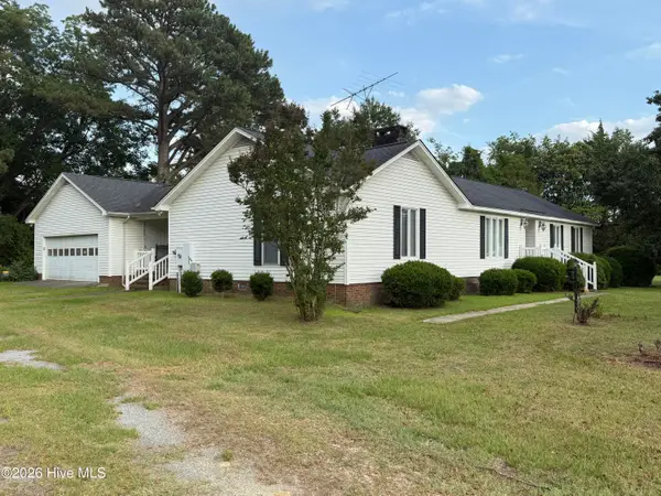 172 Simmons Mill Road, Albertson, NC 28508