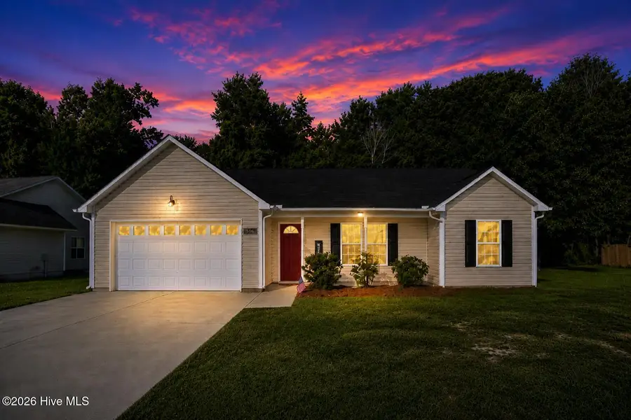 506 Southwest Ridge Drive, Richlands, NC 28574 - #2