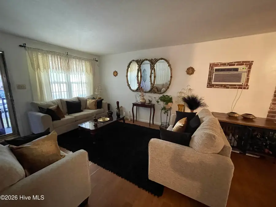 731 Cardwell Street, Elizabeth City, NC 27909 - #3
