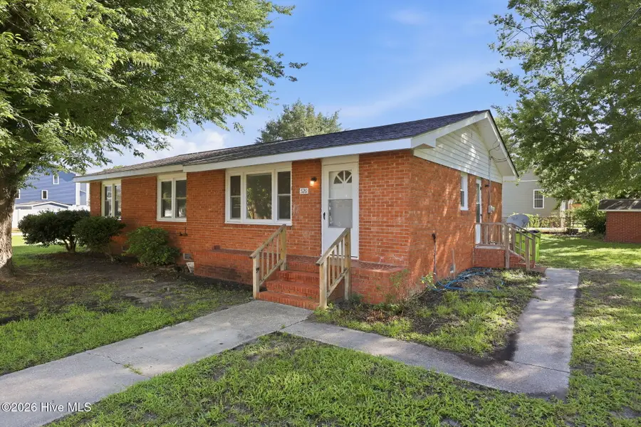 526 N A Street, Bridgeton, NC 28519 - #2
