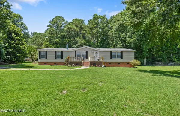 103 Indian Cave Drive, Richlands, NC 28574