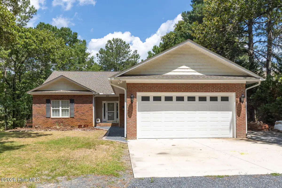 142 Overlook Drive, West End, NC 27376 - #1