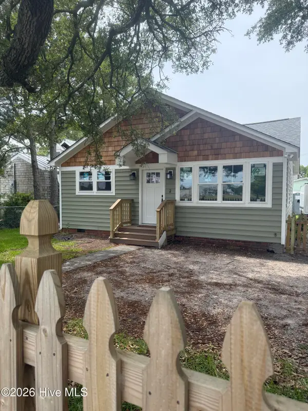 2609 Arendell Street, Morehead City, NC 28557